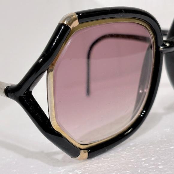 Vintage Ted Lapidus / Brigette Bardot style/ Black with gold rim oversize frame - Picture 8 of 13